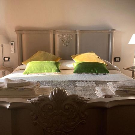 I Grappoli Divini Bed & Breakfast Viarigi Ngoại thất bức ảnh