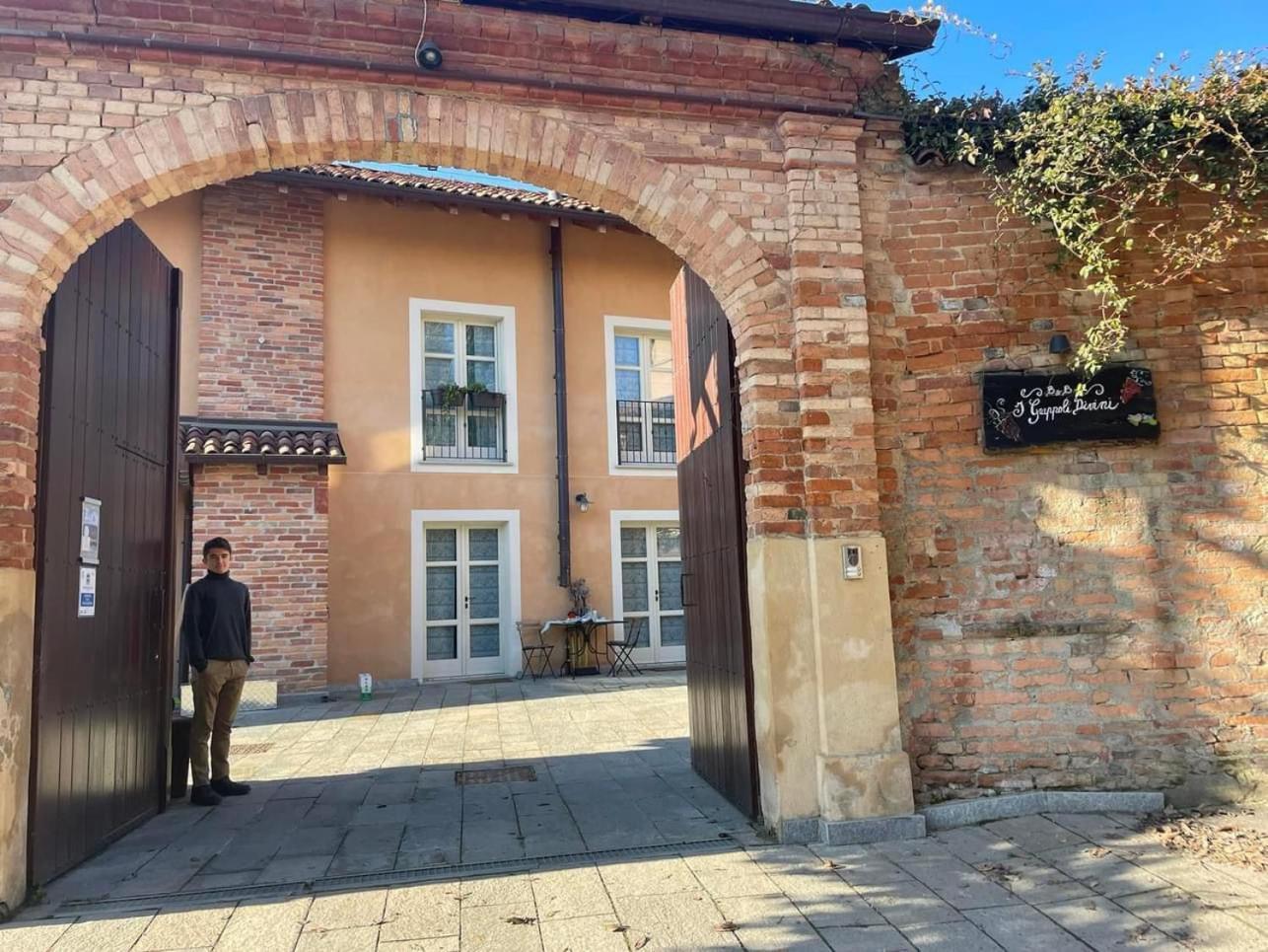 I Grappoli Divini Bed & Breakfast Viarigi Ngoại thất bức ảnh