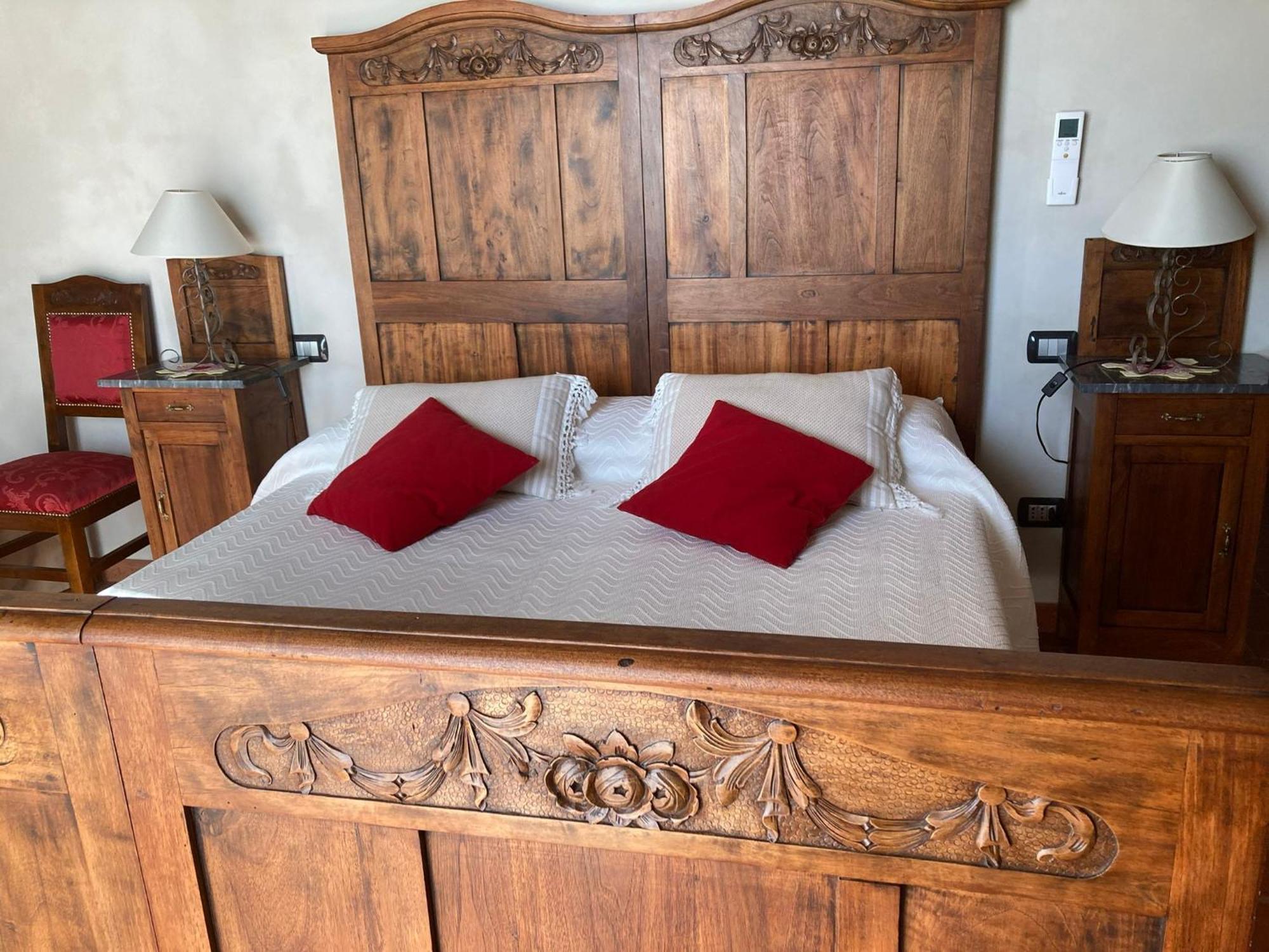 I Grappoli Divini Bed & Breakfast Viarigi Ngoại thất bức ảnh